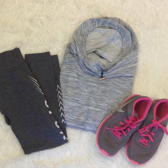 Shape | Cowl Hoodie (gray) - Picture 4 of 7